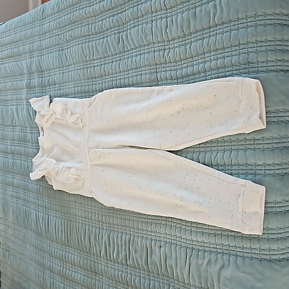 White with speckled color kids romper. Janie and Jack size 6